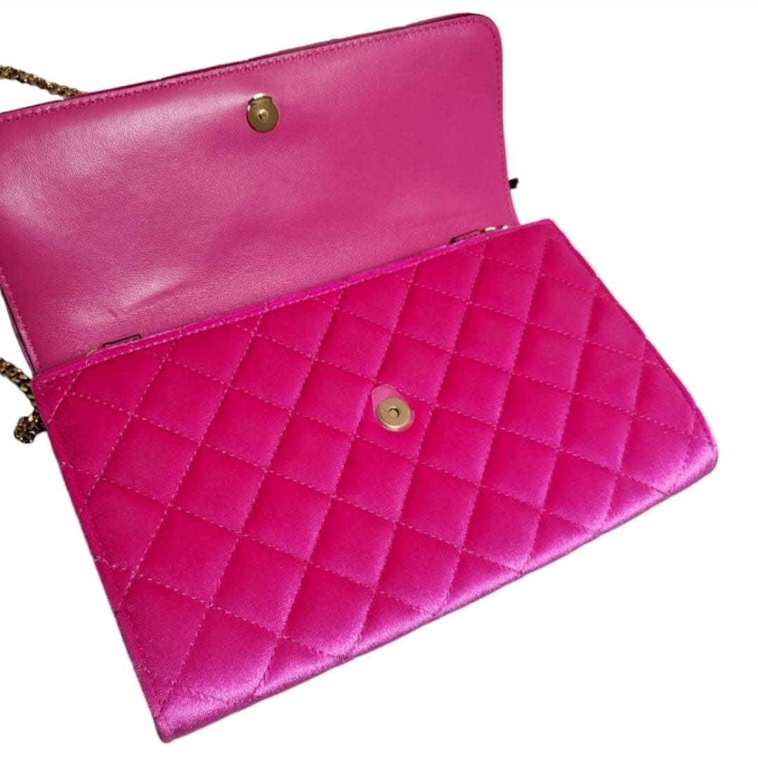 Versace La Medusa Pink Quilted Velvet Shoulder Bag with Medusa Logo Medallion