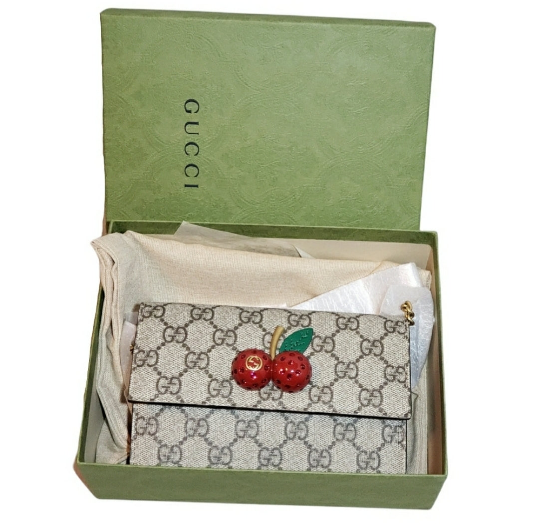 Gucci GG Supreme Monogram Mini Cherry Chain Bag